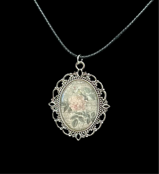 Handmade vintage vibe flower pendant necklace